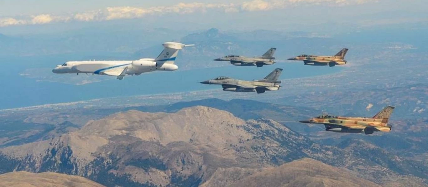 Πολλά αεροσκάφη πέρασαν πάνω από την Βαγδάτη - Λίγη ώρα μετά τα δύο «κύματα» επίθεσης του Ιράν